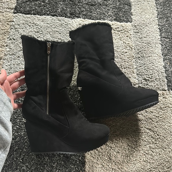 Juicy Couture Shoes - NWOT Juicy Coutoure Wedges